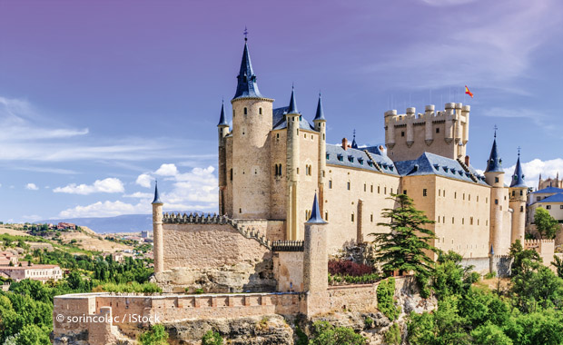 Der Alcázar von Segovia ist eine Burg in der spanischen Stadt Segovia