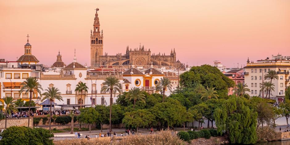 iStock.com Sevilla en otoño