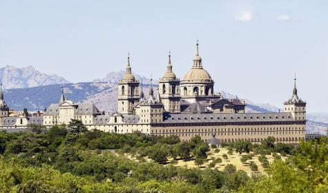 Der Real Sitio de San Lorenzo de El Escorial ist eine Palast- und Klosteranlage