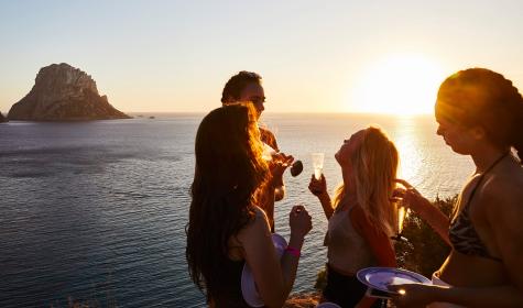 Blick zur Felsinsel Es Vedra, Spanien, Balearen, Ibiza